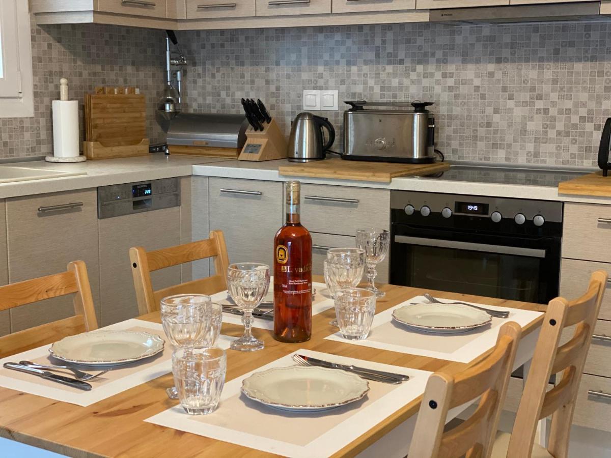 Villa Nikoleti Luxury Living 니키티 외부 사진